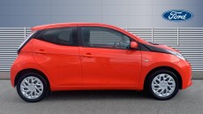 Toyota Aygo 1.0 VVT-i X-Play 5dr Petrol Hatchback